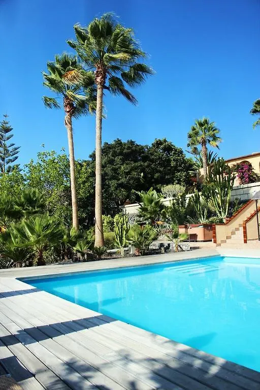 Casa Zahora Finca Sanjuan Batista 吉亚德索拉 0*,  西班牙